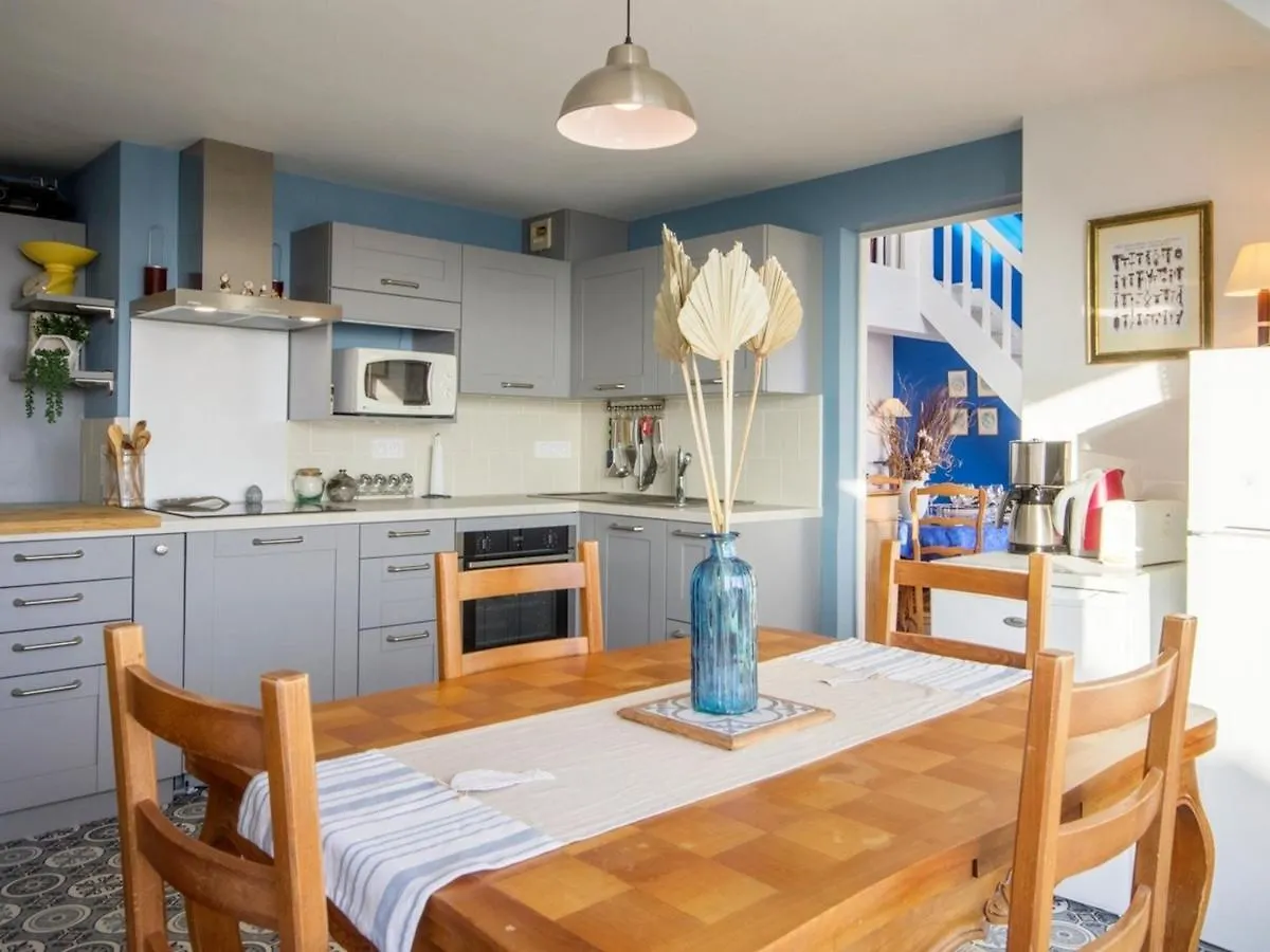 Апартаменты Duplex 5 Pieces Avec Balcon A 30M De La Plage - 7 Couchages, Acceptant Animaux, Wifi Et Parking - Fr-1-349-114 Плёмёр Франция